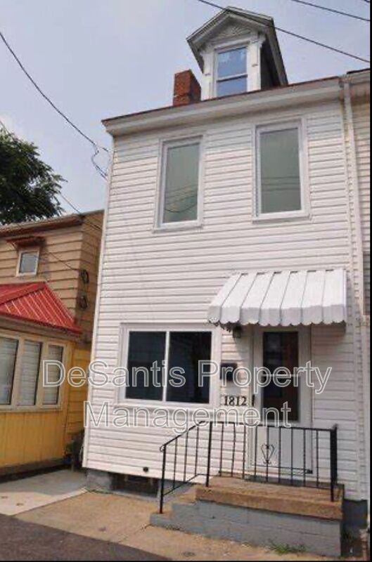 1812 CECIL ST