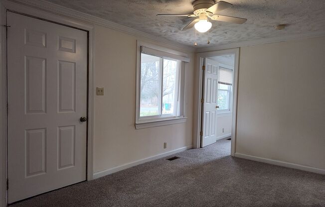 Move-in Ready duplex unit is located in The Rockwell Park Community!