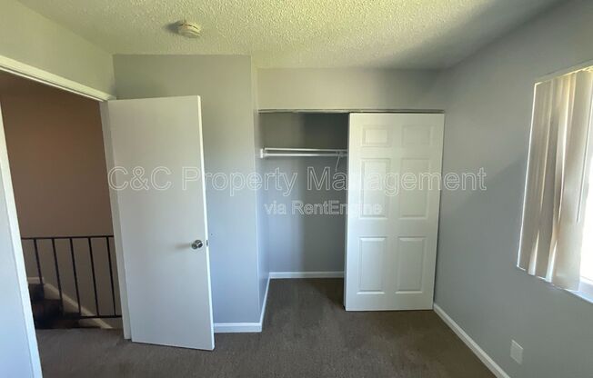 292 GRECIA CT