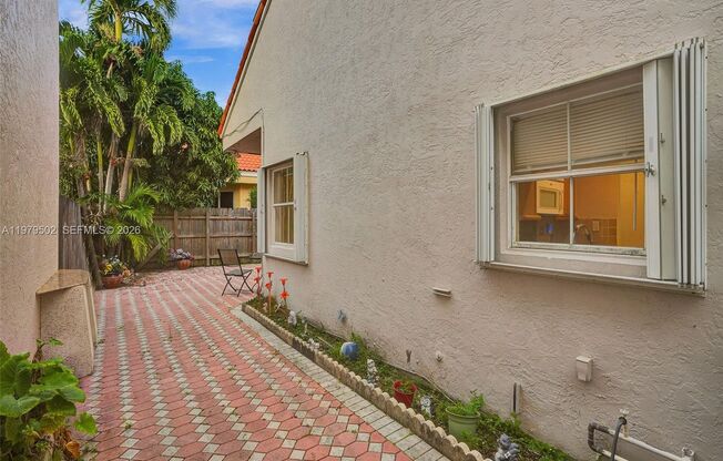 3745 PICCADILLY ST HOLLYWOOD, FL 33021