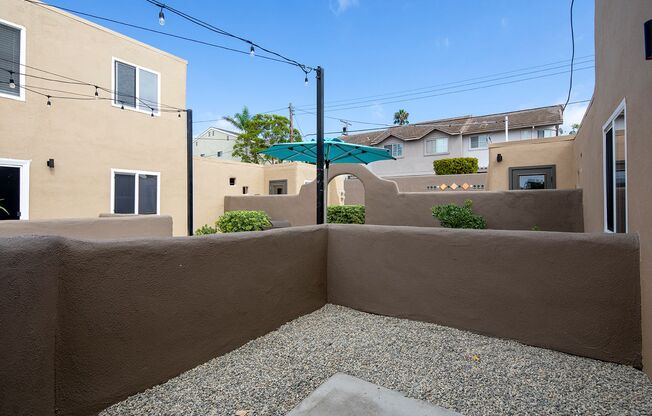 2 beds, 2 baths, 918 sqft, $3,195, Unit 25-05