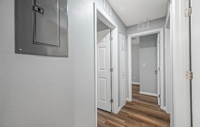 3 beds, 1.5 baths, 908 sqft, $1,595, Unit 173