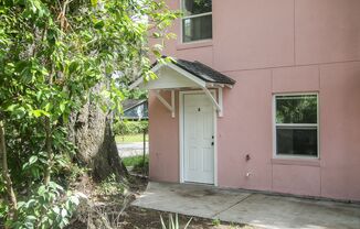 Adorable New Build 1-Bedroom Apartment