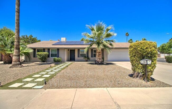 4932 E KATHLEEN RD