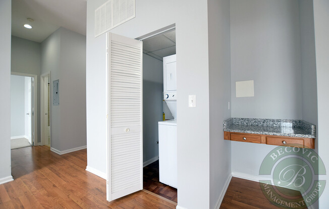 1 bed, 1 bath, 544 sqft, $2,000, Unit 207