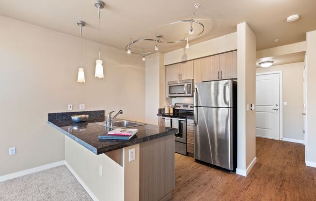 1 bed, 1 bath, 627 sqft, $2,499, Unit 420