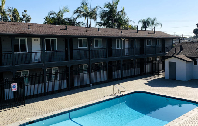 Gorgeous Gated Community to call Home!