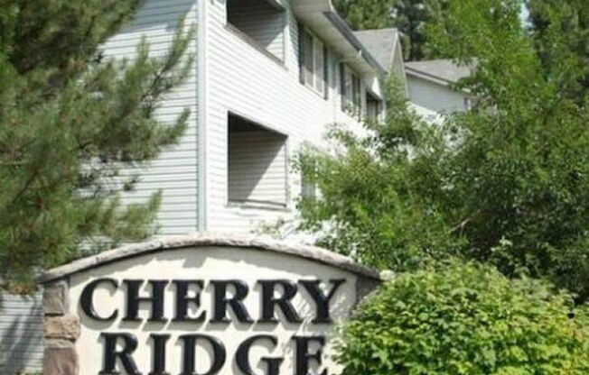 2 beds, 1 bath, 867 sqft, $1,375, Unit Ridge-5