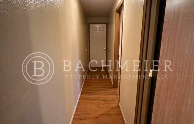 3 beds, 2 baths, $1,450