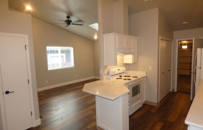 3710-3712 Osborn Ave NE Salem, OR 97301
