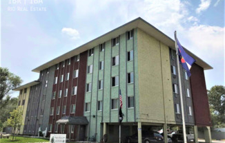 3655 S Pennsylvania Street