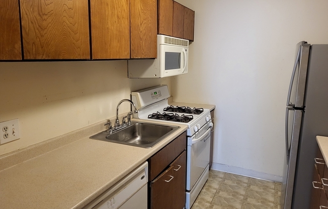 1 bed, 1 bath, 730 sqft, $2,600, Unit 301