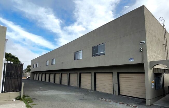 300-320 Parker Ave