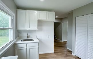 3 beds, 1 bath, $1,200