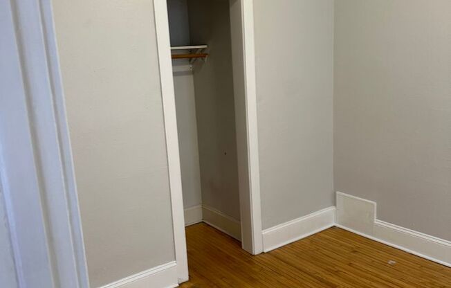 1 bed, 1 bath, 560 sqft, $999, Unit 205