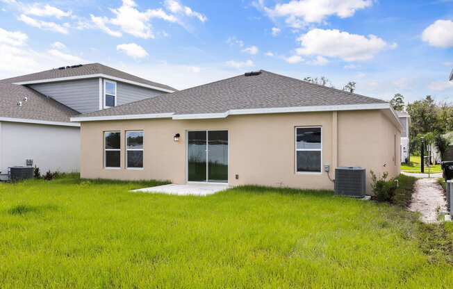 3 beds, 2 baths, 1,555 sqft, $2,350