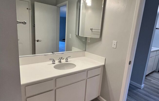 1 bed, 1 bath, 595 sqft, $2,695, Unit 103