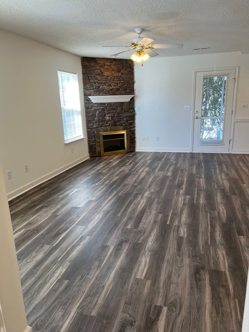 1522sf 3br 3.5ba