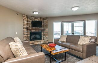 1 bed, 1 bath, 677 sqft, $1,250, Unit 302