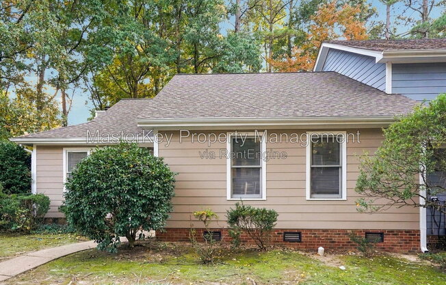 1551 LAURELDALE DR