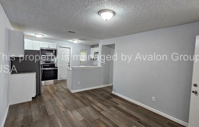 3 beds, 1 bath, $1,325