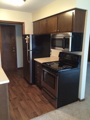 1 bed, 1 bath, 660 sqft, $1,125, Unit 323