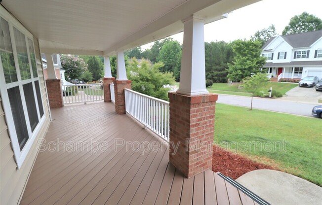 208 CHIEFTAIN DR