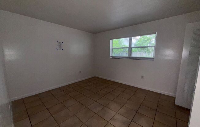 629 NE 2nd Ave Ft. Lauderdale, FL 33304