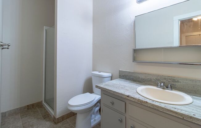 Studio, 1 bath, 400 sqft, $1,325, Unit 4500-5