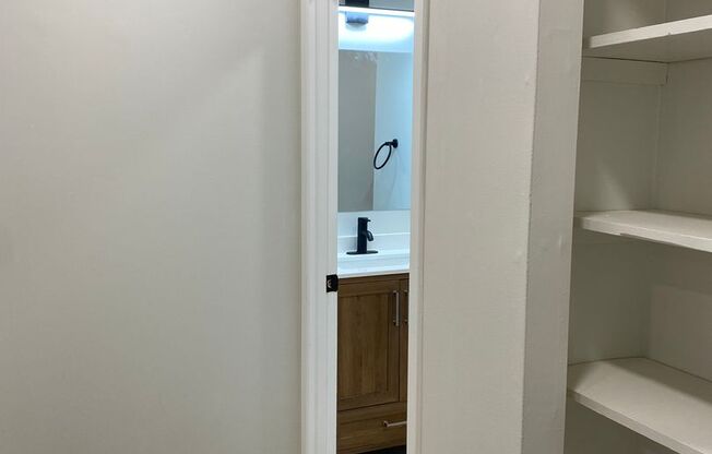 1 bed, 1 bath, $1,725, Unit 409