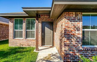 Home located in the heart of Burleson!