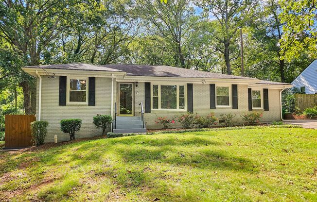 Charming 3 Bedroom Ranch in Quiet Decatur Neighborhood – Spacious Lot & Stylish Updates!