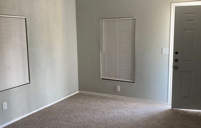 1 bed, 1 bath, $950, Unit 2326