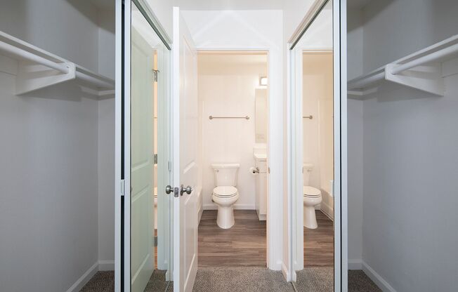 2 beds, 2 baths, 965 sqft, $2,995, Unit 138