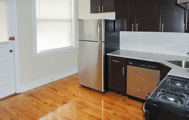 2 beds, 1 bath, 1,125 sqft, $2,995, Unit 3639-2