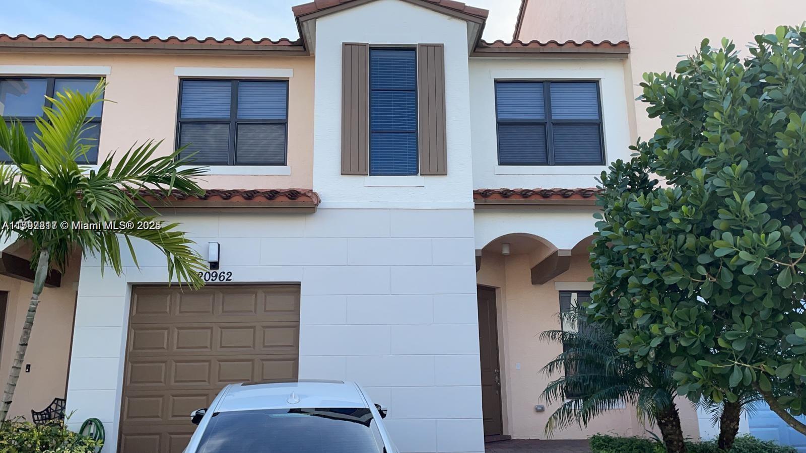20962 NW 1 DR