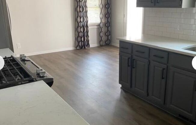 3 bed/2 bath ranch on the NE side!