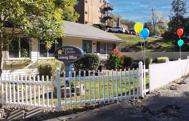 1 bed, 1 bath, 560 sqft, $815, Unit 725-18