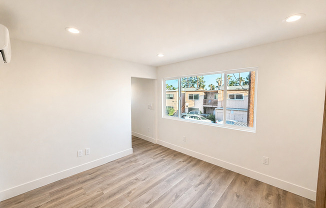 2141 Balboa Ave