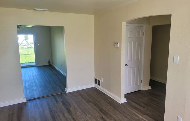 4731 Belinda Lee - Clean ready for move in