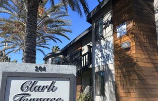 Clark Street Terrace