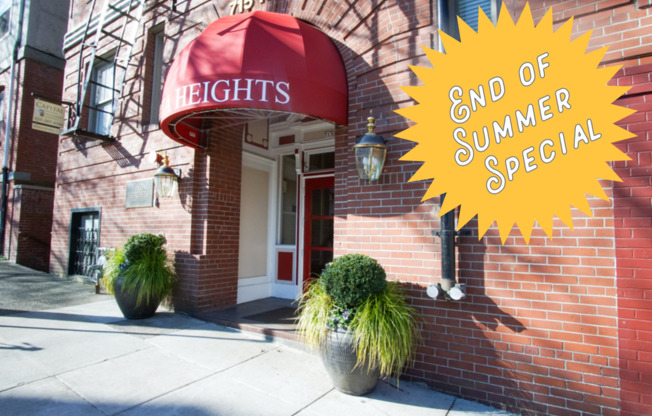 End of Summer Special: Penthouse Studio w Hardwood Floors, Gas Stove & Vintage Charm!