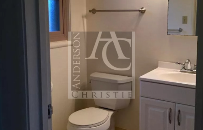 1 bed, 1 bath, $2,400, Unit Unit 8