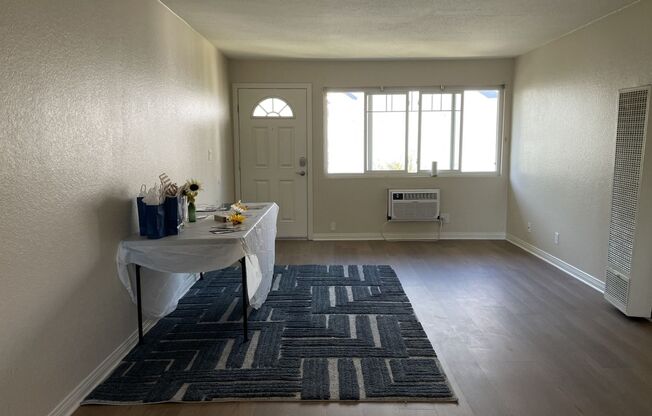 1 bed, 1 bath, 685 sqft, $2,195, Unit 0050