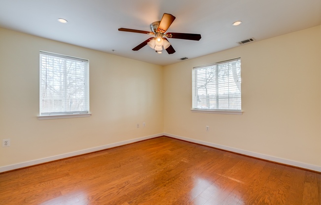 Fantastic end-unit condo