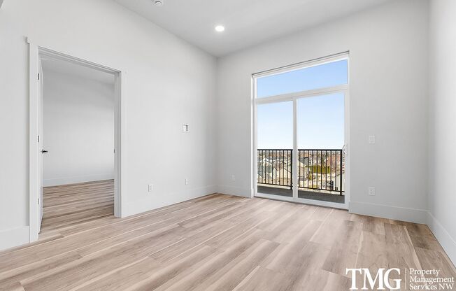 2 beds, 2 baths, 792 sqft, $1,800, Unit 111