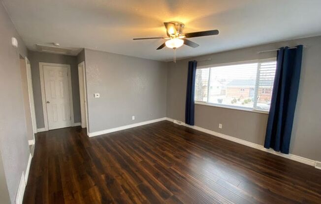 2-BD 1BA Duplex with Huge Character & Minutes to downtown Denver.  'Won't Last long"