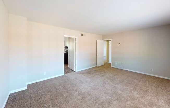 2 beds, 1.5 baths, 935 sqft, $1,150, Unit 3077-02