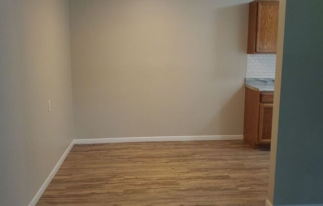 River Oaks Apartments