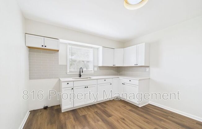 11214 LEXINGTON AVE